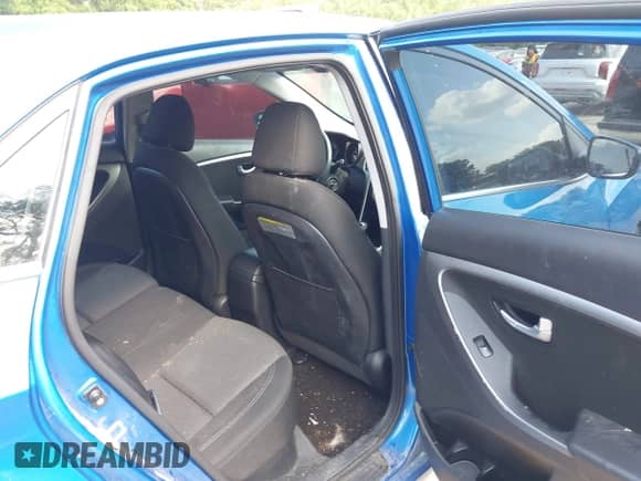 2017 Hyundai Elantra с VIN KMHD35LH9HU376722, выставлен на аукционе IAAI как лот 42447695 с пробегом 138 514 миль миль и . История ставок и продаж доступна на DreamBid. Изображение 8.