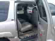 2005 Chevrolet Suburban LS с VIN 1GNEC16Z05J132564, выставлен на аукционе IAAI как лот 42614980 с пробегом 229 739 миль миль и . История ставок и продаж доступна на DreamBid. Изображение 8.