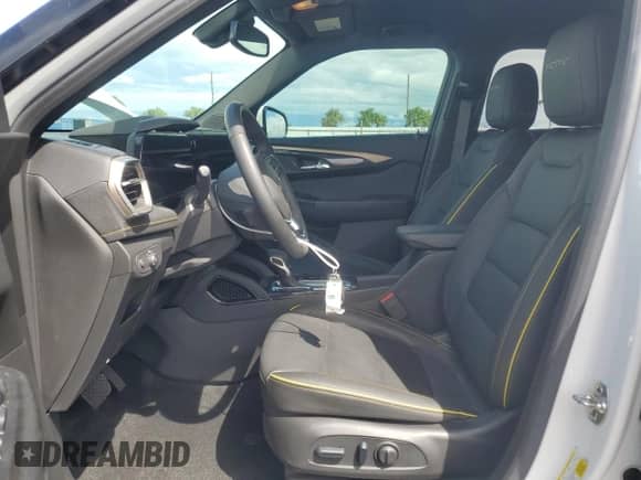 2024 Chevrolet TrailBlazer ACTIV z VIN KL79MVSL7RB147902, wystawiony jako Copart lot #80476695 z przebiegiem 12 036 mil mil oraz Szkoda całkowita • Salvage title. Historia ofert i sprzedaży dostępna na DreamBid. Obrazek 7.