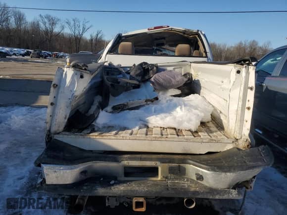 2004 GMC Sierra 1500 SLE с VIN 1GTEK14T54Z191586, выставлен на аукционе Copart как лот 41381285 с пробегом Не указан миль и Списание • Salvage title. История ставок и продаж доступна на DreamBid. Изображение 10.