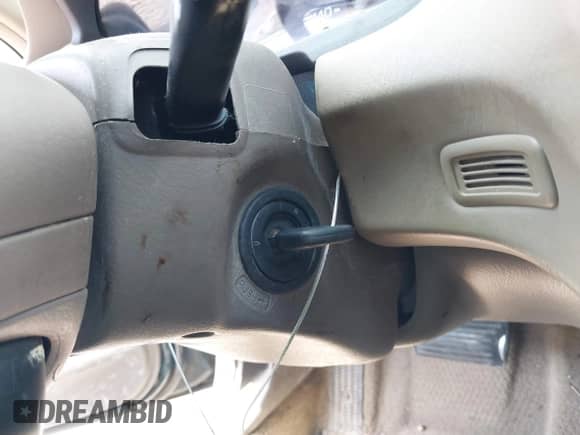 2001 Honda Accord EX z VIN 1HGCG16501A073822, wystawiony jako IAAI lot #43154760 z przebiegiem 181 353 mil mil oraz . Historia ofert i sprzedaży dostępna na DreamBid. Obrazek 11.