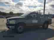 2006 Dodge 1500 ST z VIN 1D7HA16K56J139810, wystawiony jako Copart lot #86242035 z przebiegiem 159 471 mil mil oraz Szkoda całkowita • Salvage title. Historia ofert i sprzedaży dostępna na DreamBid. Obrazek 1.