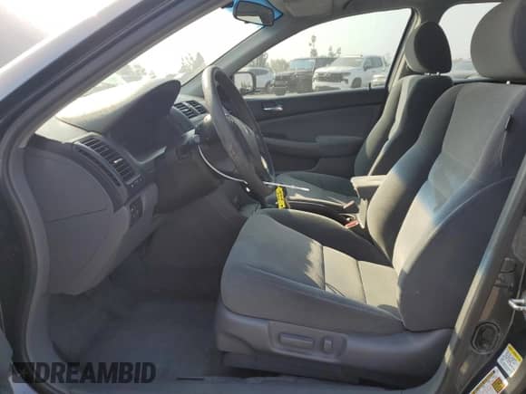 2006 Honda Accord LX с VIN 1HGCM66386A054012, выставлен на аукционе Copart как лот 64608675 с пробегом 110 942 миль миль и Списание • Salvage title. История ставок и продаж доступна на DreamBid. Изображение 7.