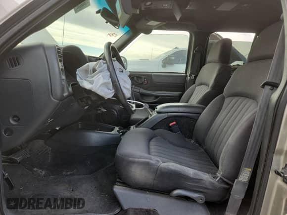 2003 Chevrolet Blazer LS with VIN 1GNDT13XX3K117804, listed as a Copart auction lot 80397155 with 139,797 mi miles and Salvage title. Bid and sale history available at DreamBid. Image 7.