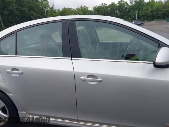 2014 Chevrolet Cruze 1LT with VIN 1G1PD5SB5E7458087, listed as a IAAI auction lot 42322911 with 167,538 mi miles and . Bid and sale history available at DreamBid. Image 13.