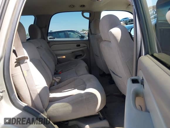 2002 Chevrolet Tahoe LS с VIN 1GNEC13V42R237574, выставлен на аукционе IAAI как лот 42817173 с пробегом 201 078 миль миль и . История ставок и продаж доступна на DreamBid. Изображение 8.
