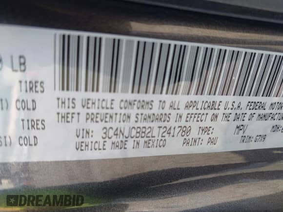 2020 Jeep Compass Latitude z VIN 3C4NJCBB2LT241780, wystawiony jako IAAI lot #41118805 z przebiegiem 74 891 mil mil oraz . Historia ofert i sprzedaży dostępna na DreamBid. Obrazek 9.