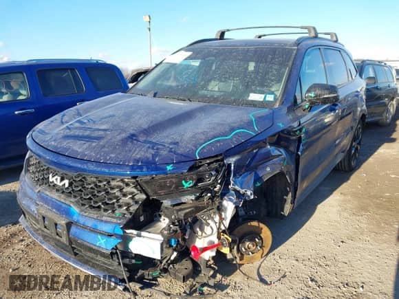 2023 Kia Sorento X-Line SX Prestige with VIN 5XYRKDLF3PG196545, listed as a IAAI auction lot 41453533 with 11,676 mi miles and . Bid and sale history available at DreamBid. Image 6.