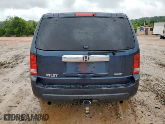 2010 Honda Pilot LX with VIN 5FNYF3H29AB014670, listed as a Copart auction lot 56942375 with 178,729 mi miles and Salvage title. Bid and sale history available at DreamBid. Image 6.