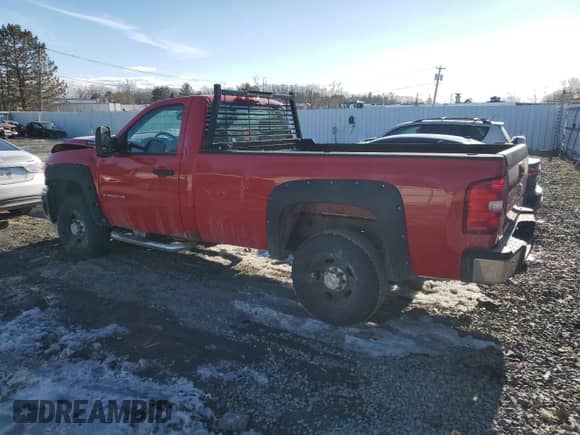 2008 Chevrolet Silverado 2500HD Work Truck z VIN 1GCHK24K58E118029, wystawiony jako Copart lot #46854015 z przebiegiem 118 233 mil mil oraz Szkoda całkowita • Salvage title. Historia ofert i sprzedaży dostępna na DreamBid. Obrazek 2.