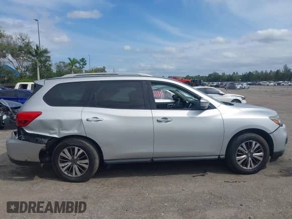 2018 Nissan Pathfinder S with VIN 5N1DR2MN9JC637022, listed as a IAAI auction lot 40555746 with 96,269 mi miles and . Bid and sale history available at DreamBid. Image 13.