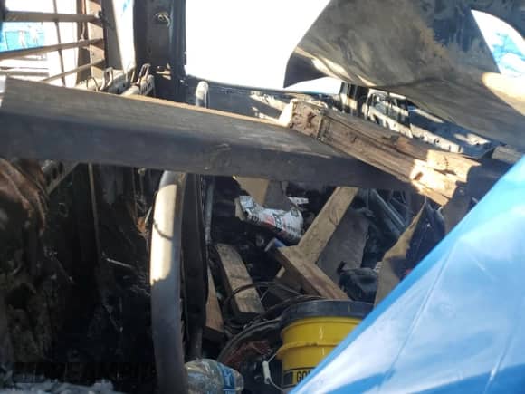 2019 Chevrolet Silverado 3500 z VIN 1GB4KVCY6KF209709, wystawiony jako Copart lot #72989554 z przebiegiem Nie podano mil oraz Nie do naprawy • Non repairable. Historia ofert i sprzedaży dostępna na DreamBid. Obrazek 10.