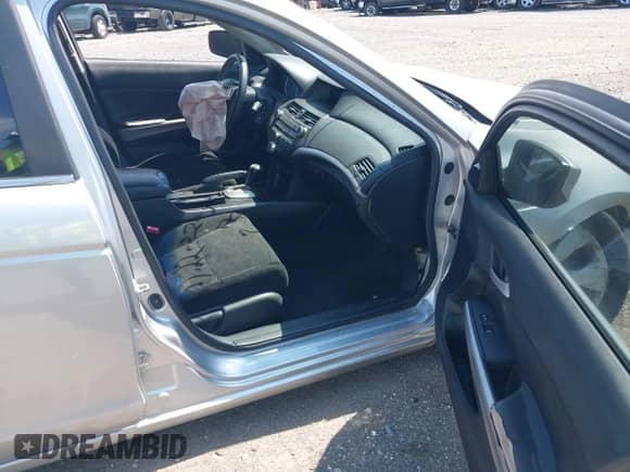 2008 Honda Accord EX with VIN 1HGCP26778A038471, listed as a IAAI auction lot 42850915 with 156,701 mi miles and . Bid and sale history available at DreamBid. Image 5.