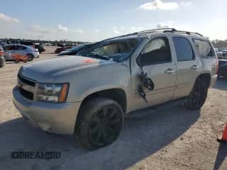 2008 Chevrolet Tahoe 1LT с VIN 1GNFC13048R238368, выставлен на аукционе Copart как лот 63487204 с пробегом Не указан миль и Списание • Salvage title. История ставок и продаж доступна на DreamBid. Изображение 1.
