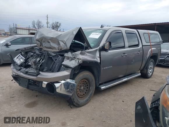 2009 GMC Sierra 1500 SLT with VIN 3GTEK33M99G116385, listed as a IAAI auction lot 41370587 with 178,679 mi miles and . Bid and sale history available at DreamBid. Image 2.