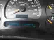 2004 Chevrolet Silverado 1500 LT z VIN 2GCEC13T641418209, wystawiony jako IAAI lot #43314054 z przebiegiem 155 439 mil mil oraz . Historia ofert i sprzedaży dostępna na DreamBid. Obrazek 7.