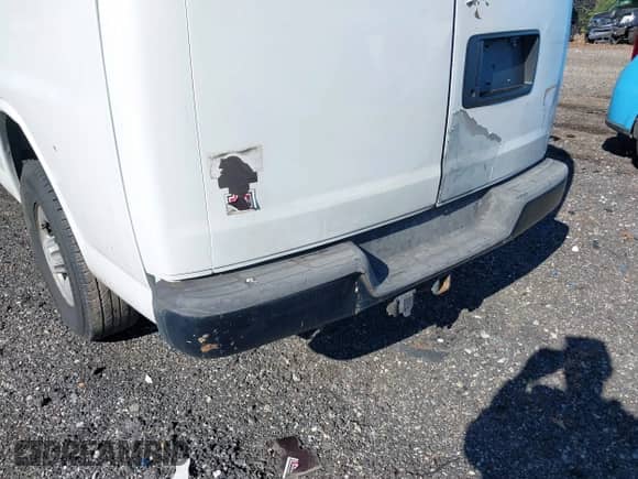 2009 Chevrolet Express Cargo с VIN 1GCGG25C791126470, выставлен на аукционе IAAI как лот 43298380 с пробегом 195 750 миль миль и . История ставок и продаж доступна на DreamBid. Изображение 6.