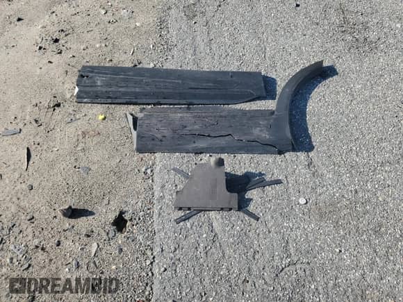 2010 Ford F-150 XL with VIN 1FTMF1CW6AKA46427, listed as a Copart auction lot 69016095 with 201,391 mi miles and Salvage title. Bid and sale history available at DreamBid. Image 12.