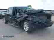 2020 Chevrolet Silverado 1500 Custom z VIN 1GCPWBEK0LZ157613, wystawiony jako IAAI lot #43247346 z przebiegiem 155 094 mil mil oraz . Historia ofert i sprzedaży dostępna na DreamBid. Obrazek 1.