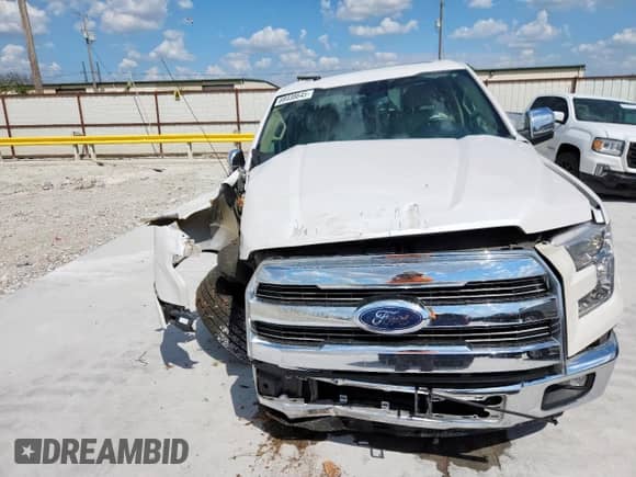 2017 Ford F-150 XL with VIN 1FTEW1CG7HKD16952, listed as a Copart auction lot 69438645 with 61,827 mi miles and Salvage title. Bid and sale history available at DreamBid. Image 5.