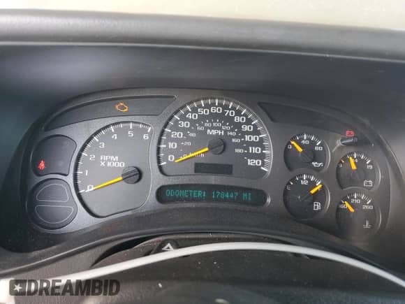 2003 Chevrolet Suburban LS с VIN 3GNFK16Z13G235417, выставлен на аукционе Copart как лот 74716344 с пробегом 178 447 миль миль и Списание • Salvage title. История ставок и продаж доступна на DreamBid. Изображение 9.