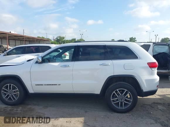 2022 Jeep Grand Cherokee Limited с VIN 1C4RJFBG1NC110918, выставлен на аукционе IAAI как лот 42787951 с пробегом 67 724 миль миль и . История ставок и продаж доступна на DreamBid. Изображение 14.