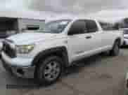 2007 Toyota Tundra SR5 z VIN 5TFST54127X001992, wystawiony jako IAAI lot #41510922 z przebiegiem 186 412 mil mil oraz . Historia ofert i sprzedaży dostępna na DreamBid. Obrazek 18.