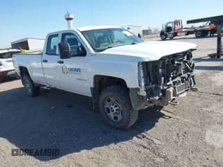 2015 Chevrolet Silverado 2500HD Work Truck with VIN 1GC2KUEG3FZ535277, listed as a IAAI auction lot 43406657 with 255,790 mi miles and . Bid and sale history available at DreamBid. Image 1.