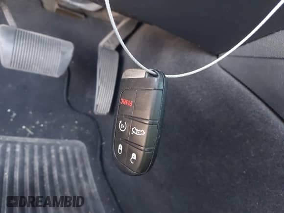 2020 Chrysler 300 S с VIN 2C3CCAGG7LH154660, выставлен на аукционе IAAI как лот 42210611 с пробегом 130 744 миль миль и . История ставок и продаж доступна на DreamBid. Изображение 11.