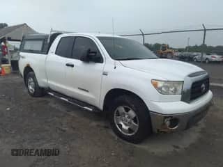 2007 Toyota Tundra SR5 с VIN 5TBRT54147S451110, выставлен на аукционе IAAI как лот 42578492 с пробегом 210 572 миль миль и . История ставок и продаж доступна на DreamBid. Изображение 1.