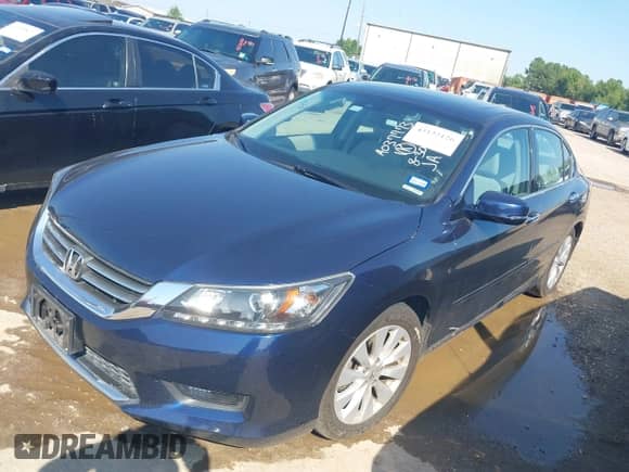 2015 Honda Accord EX-L with VIN 1HGCR3F8XFA037773, listed as a IAAI auction lot 43132126 with 69,560 mi miles and . Bid and sale history available at DreamBid. Image 17.