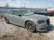 2018 Chrysler 300 S с VIN 2C3CCABT6JH137589, выставлен на аукционе Copart как лот 56042755 с пробегом Не указан миль и Списание • Salvage title. История ставок и продаж доступна на DreamBid. Изображение 4.