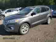 2017 Ford Escape SE с VIN 1FMCU9GD9HUC88602, выставлен на аукционе Copart как лот 86845435 с пробегом 71 714 миль миль и Чистый • Clean title. История ставок и продаж доступна на DreamBid. Изображение 1.