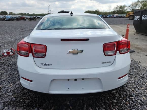 2013 Chevrolet Malibu LS с VIN 1G11B5SA1DF226979, выставлен на аукционе Copart как лот 81425975 с пробегом 149 729 миль миль и Списание • Salvage title. История ставок и продаж доступна на DreamBid. Изображение 6.