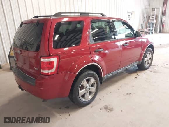 2011 Ford Escape XLT с VIN 1FMCU9DG7BKB94722, выставлен на аукционе IAAI как лот 43423695 с пробегом 152 493 миль миль и . История ставок и продаж доступна на DreamBid. Изображение 4.