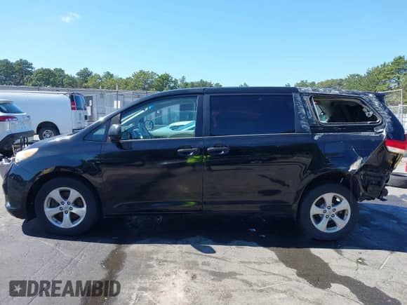 2013 Toyota Sienna L with VIN 5TDZK3DC5DS295686, listed as a IAAI auction lot 43249851 with 126,263 mi miles and . Bid and sale history available at DreamBid. Image 15.