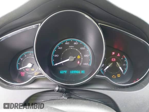 2010 Chevrolet Malibu 2LT z VIN 1G1ZD5E76AF261753, wystawiony jako IAAI lot #43445947 z przebiegiem 189 964 mil mil oraz . Historia ofert i sprzedaży dostępna na DreamBid. Obrazek 7.