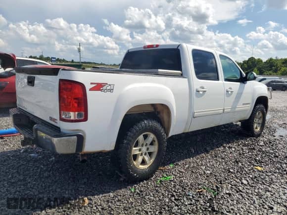 2009 GMC Sierra 1500 SLT с VIN 3GTEK33M99G255285, выставлен на аукционе Copart как лот 64375045 с пробегом 117 366 миль миль и Списание • Salvage title. История ставок и продаж доступна на DreamBid. Изображение 3.