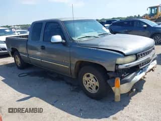 1999 Chevrolet Silverado 1500 LS with VIN 2GCEC19T4X1253725, listed as a IAAI auction lot 43033823 with 381,140 mi miles and . Bid and sale history available at DreamBid. Image 1.