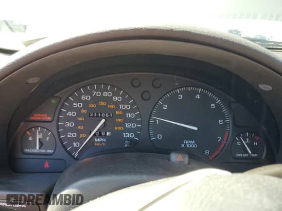 1997 Saturn SW with VIN 1G8ZK8274VZ194085, listed as a Copart auction lot 50230135 with 211,051 mi miles and Salvage title. Bid and sale history available at DreamBid. Image 9.