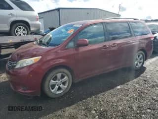 2011 Toyota Sienna LE with VIN 5TDKK3DC5BS026893, listed as a Copart auction lot 90892795 with Not provided miles and Clean title. Bid and sale history available at DreamBid. Image 1.