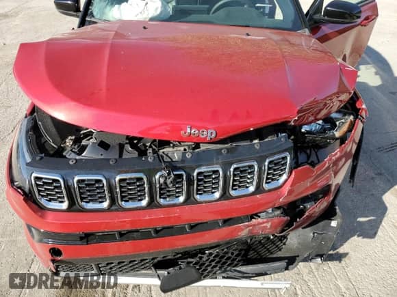 2025 Jeep Compass Limited с VIN 3C4NJDCN9ST577035, выставлен на аукционе Copart как лот 85200915 с пробегом Не указан миль и На запчасти • Non repairable. История ставок и продаж доступна на DreamBid. Изображение 12.