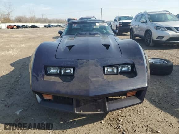 1977 Chevrolet Corvette с VIN 1Z37L7S428739, выставлен на аукционе Copart как лот 78603334 с пробегом 21 962 миль миль и Чистый • Clean title. История ставок и продаж доступна на DreamBid. Изображение 5.