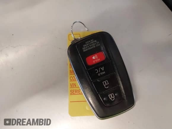 2018 Toyota Prius Plus z VIN JTDKARFP5J3077221, wystawiony jako IAAI lot #42544838 z przebiegiem 84 902 mil mil oraz . Historia ofert i sprzedaży dostępna na DreamBid. Obrazek 11.