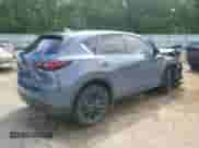 2022 Mazda CX-5 S Preferred z VIN JM3KFBCM1N0631579, wystawiony jako Copart lot #68084395 z przebiegiem Nie podano mil oraz Szkoda całkowita • Salvage title. Historia ofert i sprzedaży dostępna na DreamBid. Obrazek 3.