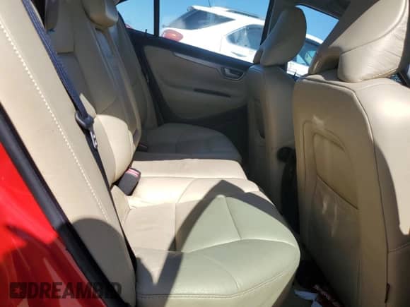 2006 Volvo S60 2.5L Turbo R с VIN YV1RH527562525800, выставлен на аукционе Copart как лот 56270534 с пробегом 107 572 миль миль и Списание • Salvage title. История ставок и продаж доступна на DreamBid. Изображение 10.