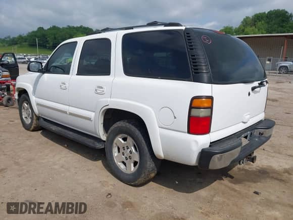 2004 Chevrolet Tahoe Z71 с VIN 1GNEK13Z24R159174, выставлен на аукционе IAAI как лот 42277365 с пробегом 223 323 миль миль и . История ставок и продаж доступна на DreamBid. Изображение 3.