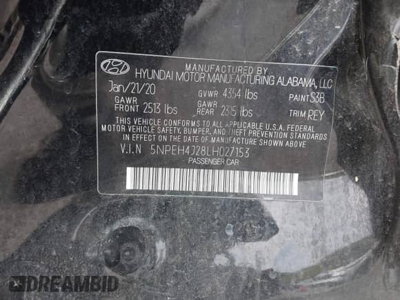 2020 Hyundai Sonata Limited z VIN 5NPEH4J28LH027153, wystawiony jako IAAI lot #43192601 z przebiegiem 57 633 mil mil oraz . Historia ofert i sprzedaży dostępna na DreamBid. Obrazek 9.