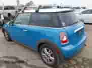 2013 MINI Hardtop с VIN WMWSU3C51DT687500, выставлен на аукционе IAAI как лот 42508583 с пробегом 120 627 миль миль и . История ставок и продаж доступна на DreamBid. Изображение 3.