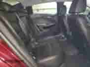 2016 Chevrolet Malibu LT z VIN 1G1ZE5ST4GF327241, wystawiony jako Copart lot #86195565 z przebiegiem 134 792 mil mil oraz Czysty tytuł • Clean title. Historia ofert i sprzedaży dostępna na DreamBid. Obrazek 10.